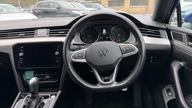Volkswagen Passat 1.5 TSI EVO R-Line 5dr DSG Petrol Estate